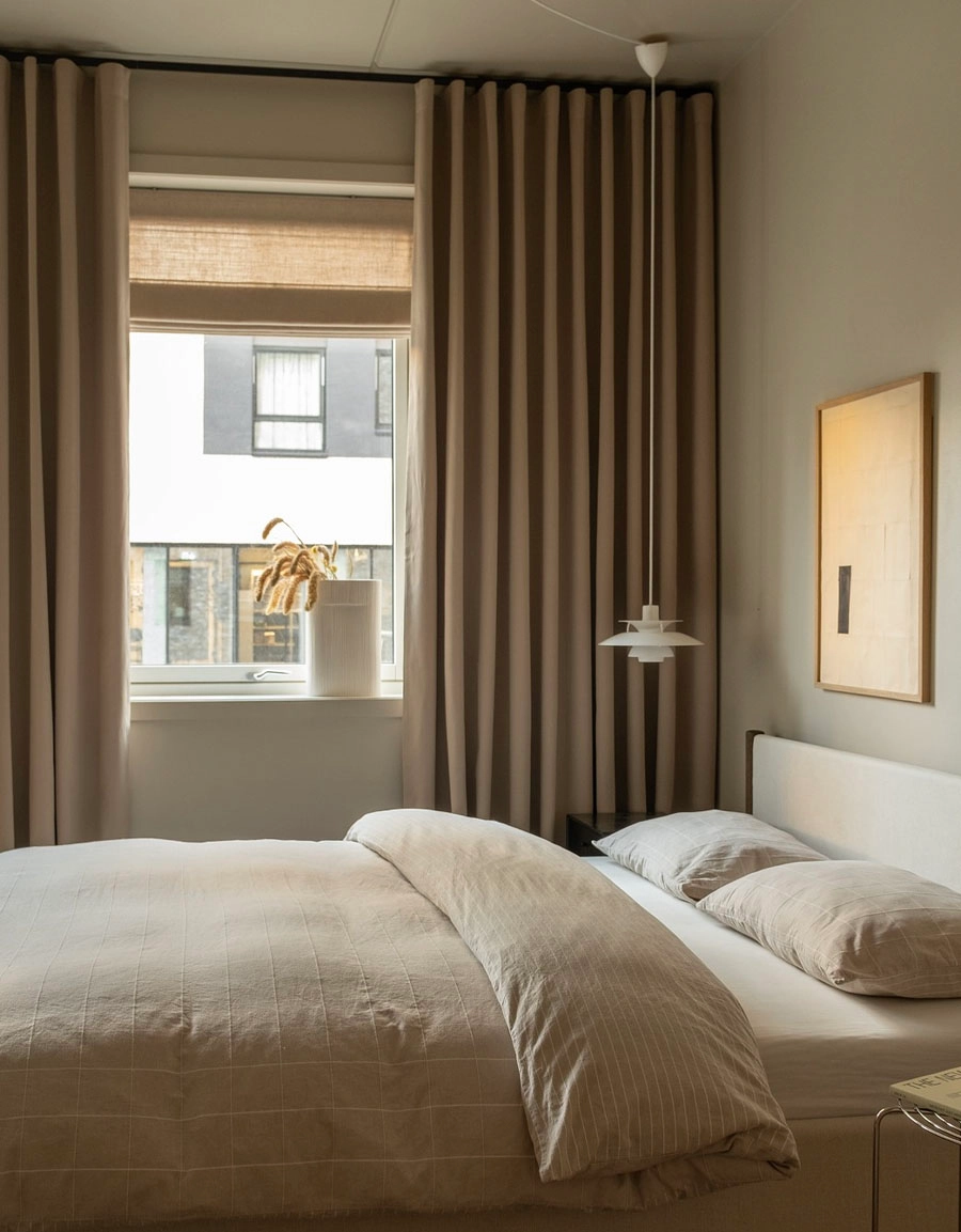 Mörkläggande, sandfärgad gardin Hawick