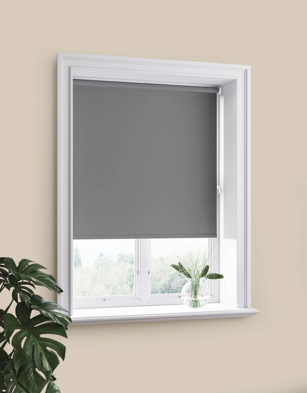 mörkläggande-grå-rullgardin