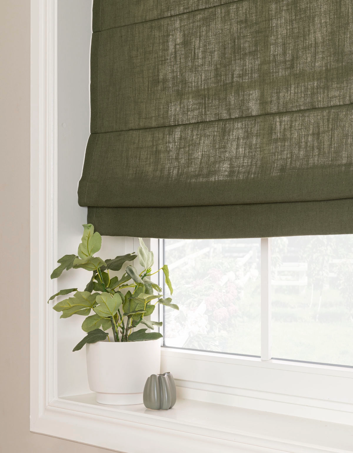 Mörkgrön hissgardin i linneblandning