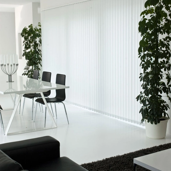 Vertical blind white Hasta