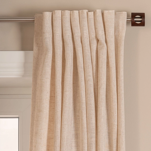 Gardinstång i rostfritt stål med dekorativ träknopp