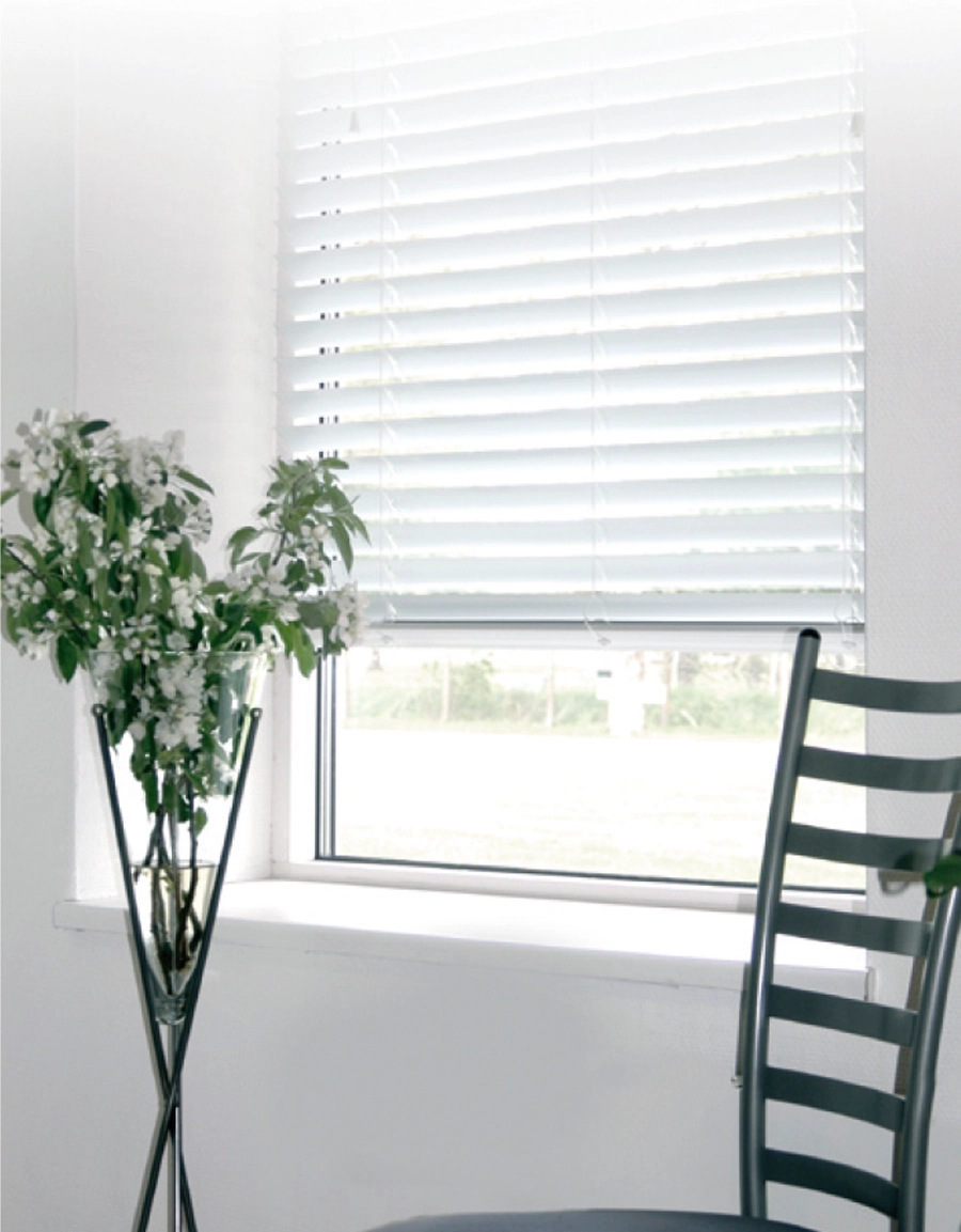 Venetian blind white or silver, alu 50 mm