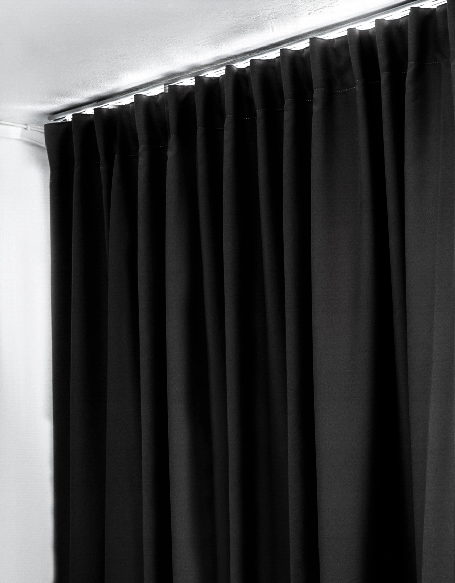 Hotel curtain blackout black made-to-measure Hasta