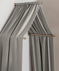 grå-sänghimmel-stänger-antikmässing