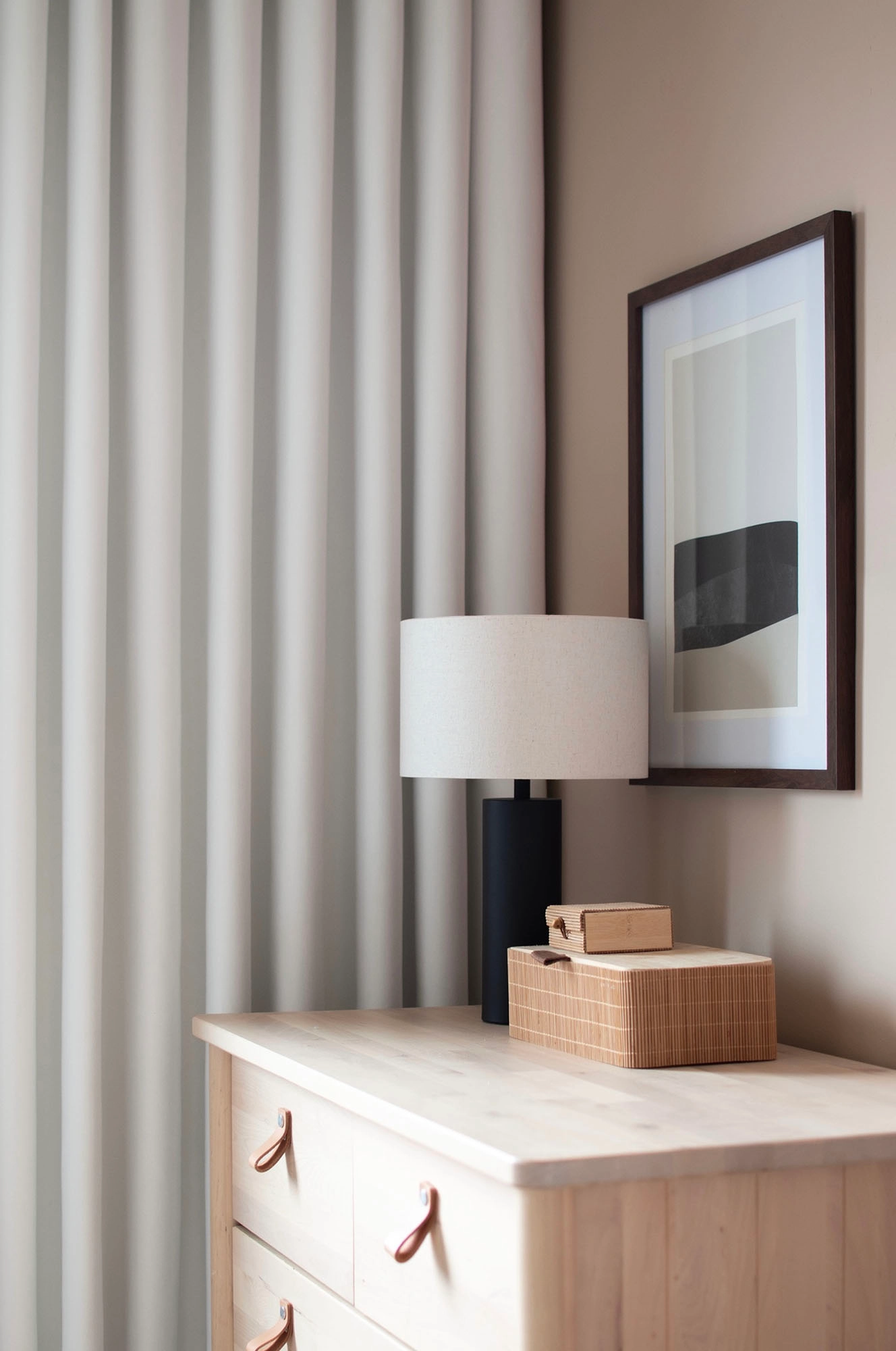 ellos_5020552-48521_gardin_Nova_vit