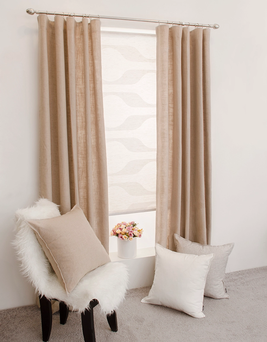 Rullgardin vit, måttillverkad, Hasta