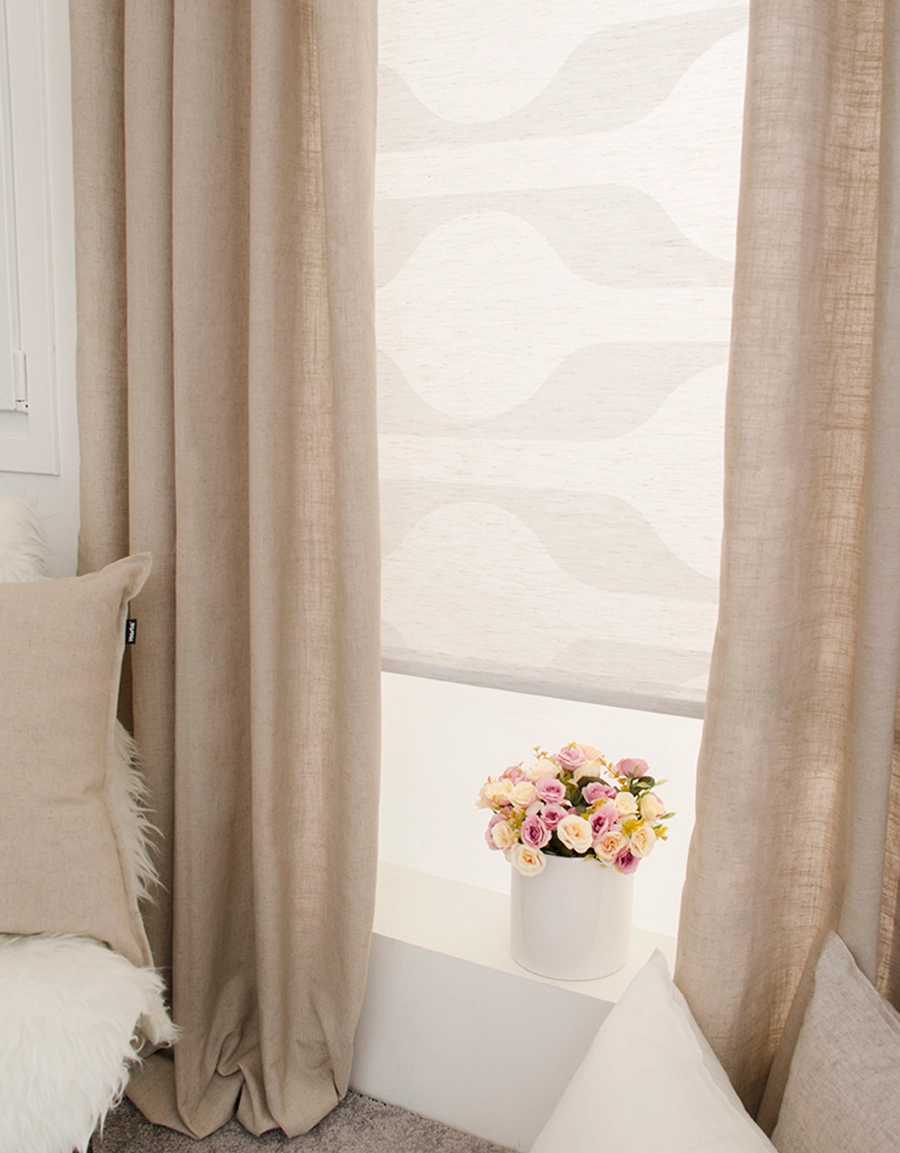 Rullgardin vit, måttillverkad, Hasta