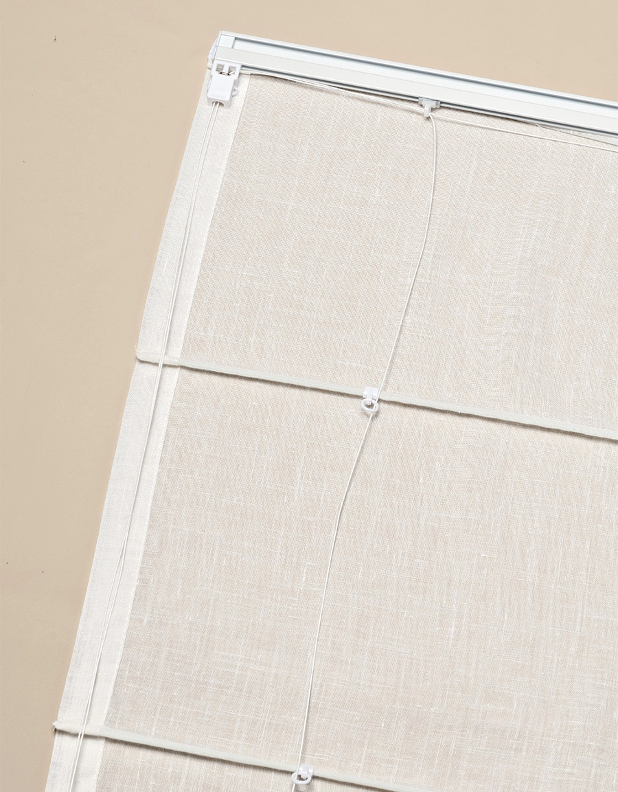 245551-5019125-hissgardin-saga-vit-1