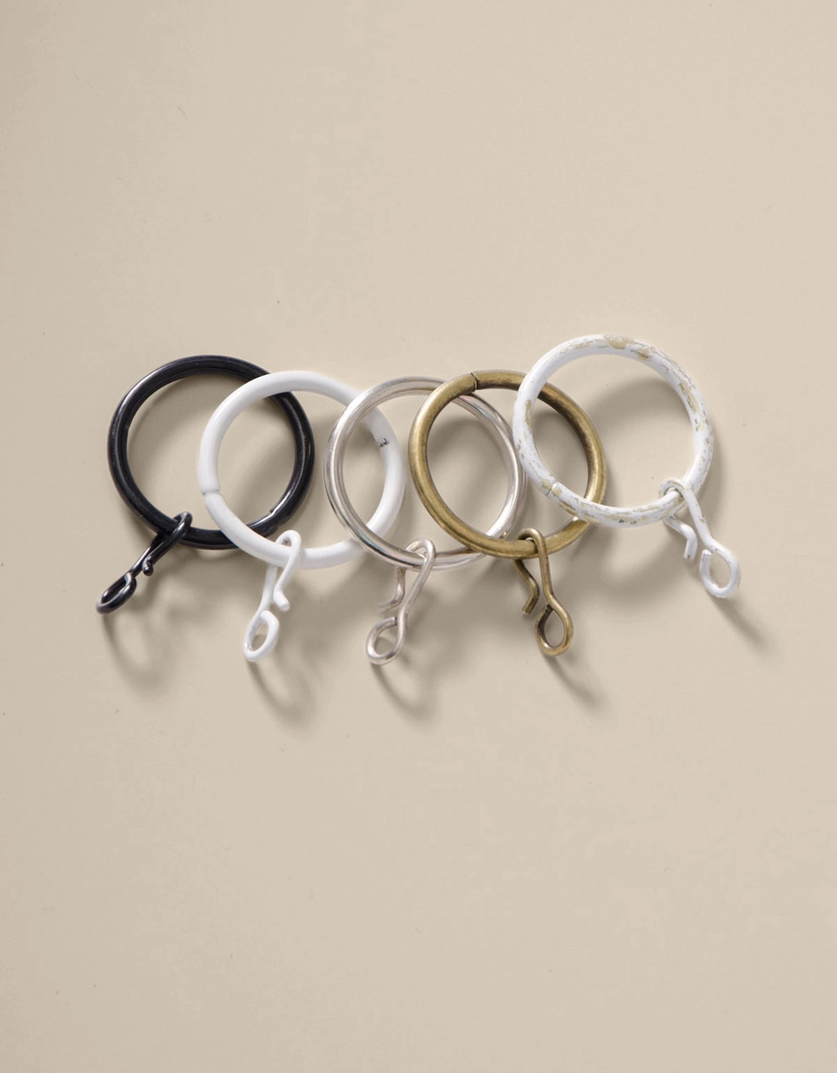 Gardinringer i flera färger