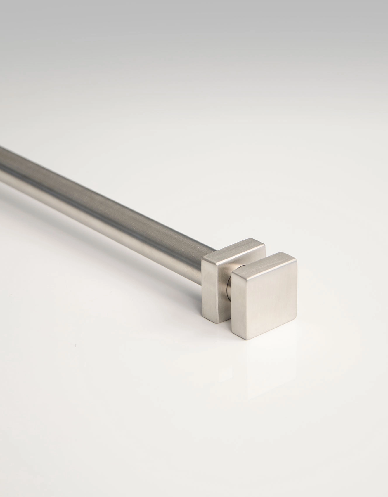 Gardinstång Infront square, rostfritt stål, 18/20 mm eller 26/28 mm