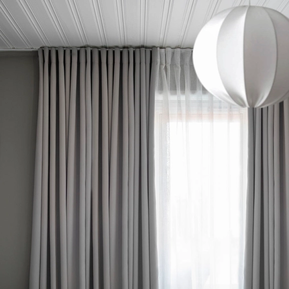 Curtain Svala, dim-out, light grey, extra long and wide
