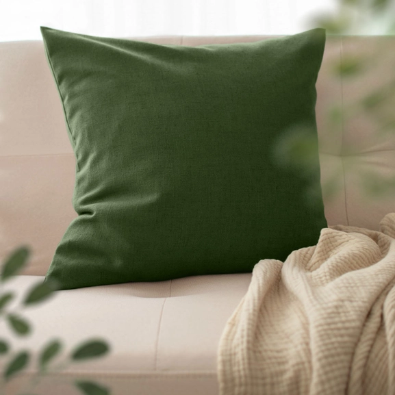 Mörkgrön kuddfodral i linneblandning