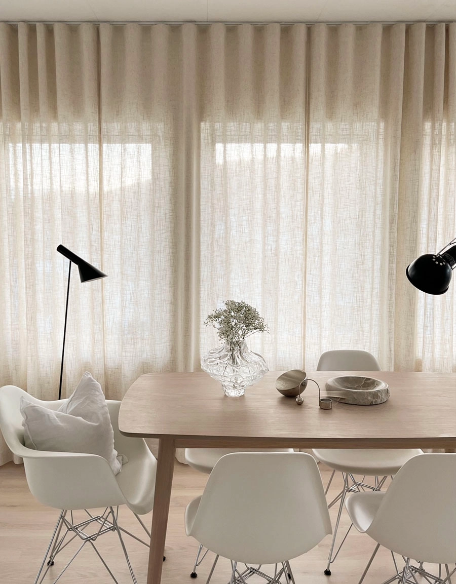 Beige gardin Mylla i matrum