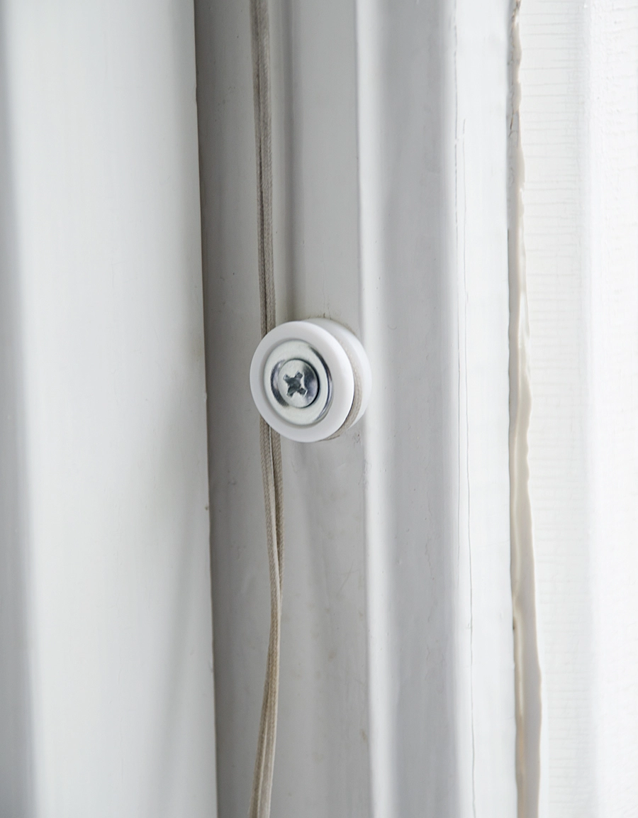 Cord lock white plastic Hasta
