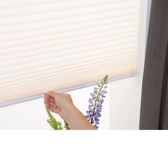Elevate pleated blind without cords Hasta