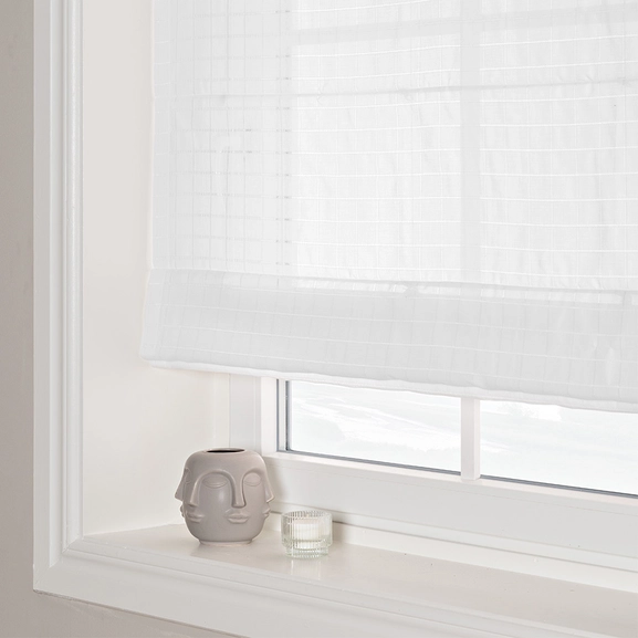 Hissgardin Minna med invävt mönster, vit med lina