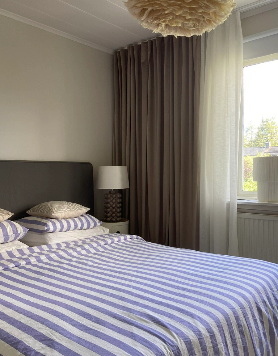 Sammetsgardin Ljuva, beiget i sovrum