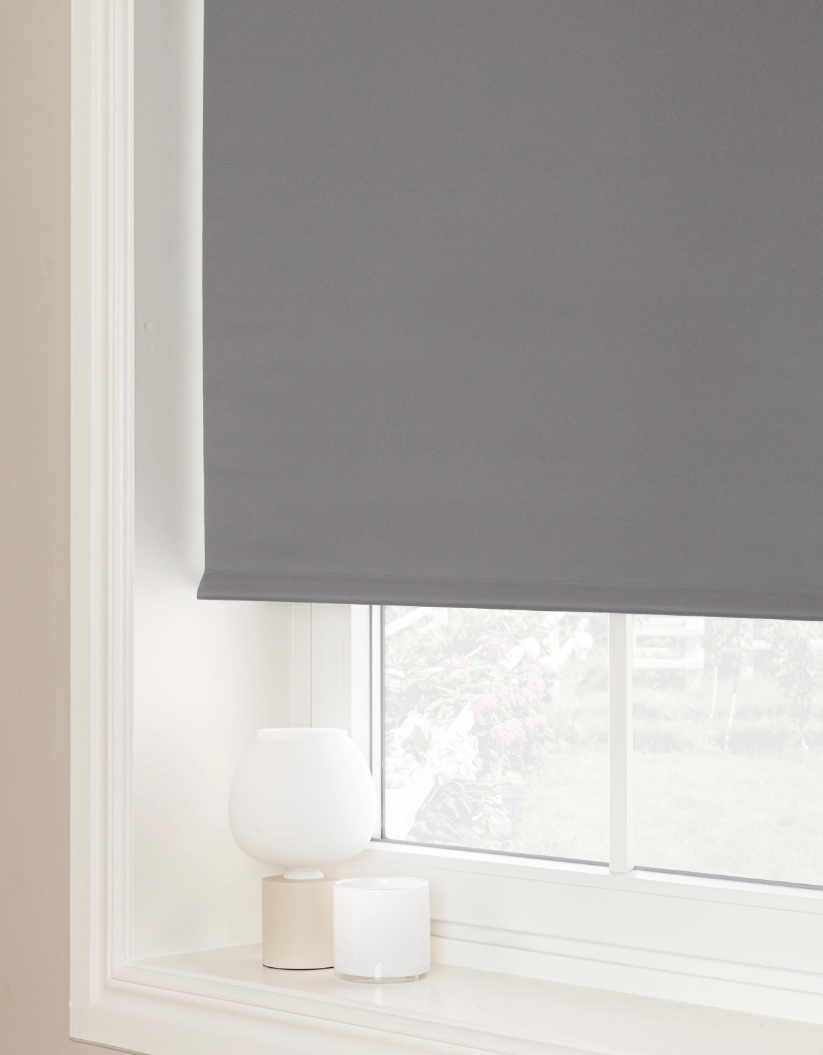 mörkläggande-grå-rullgardin-stone