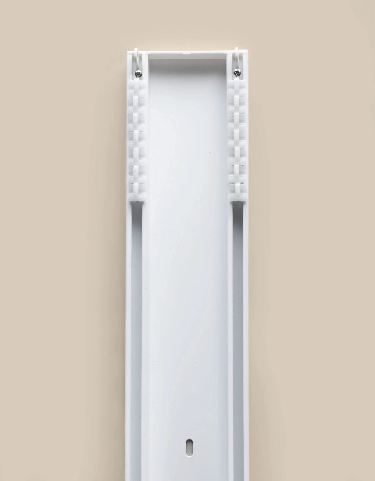 hotellskena-gardinskena-med-två-spår