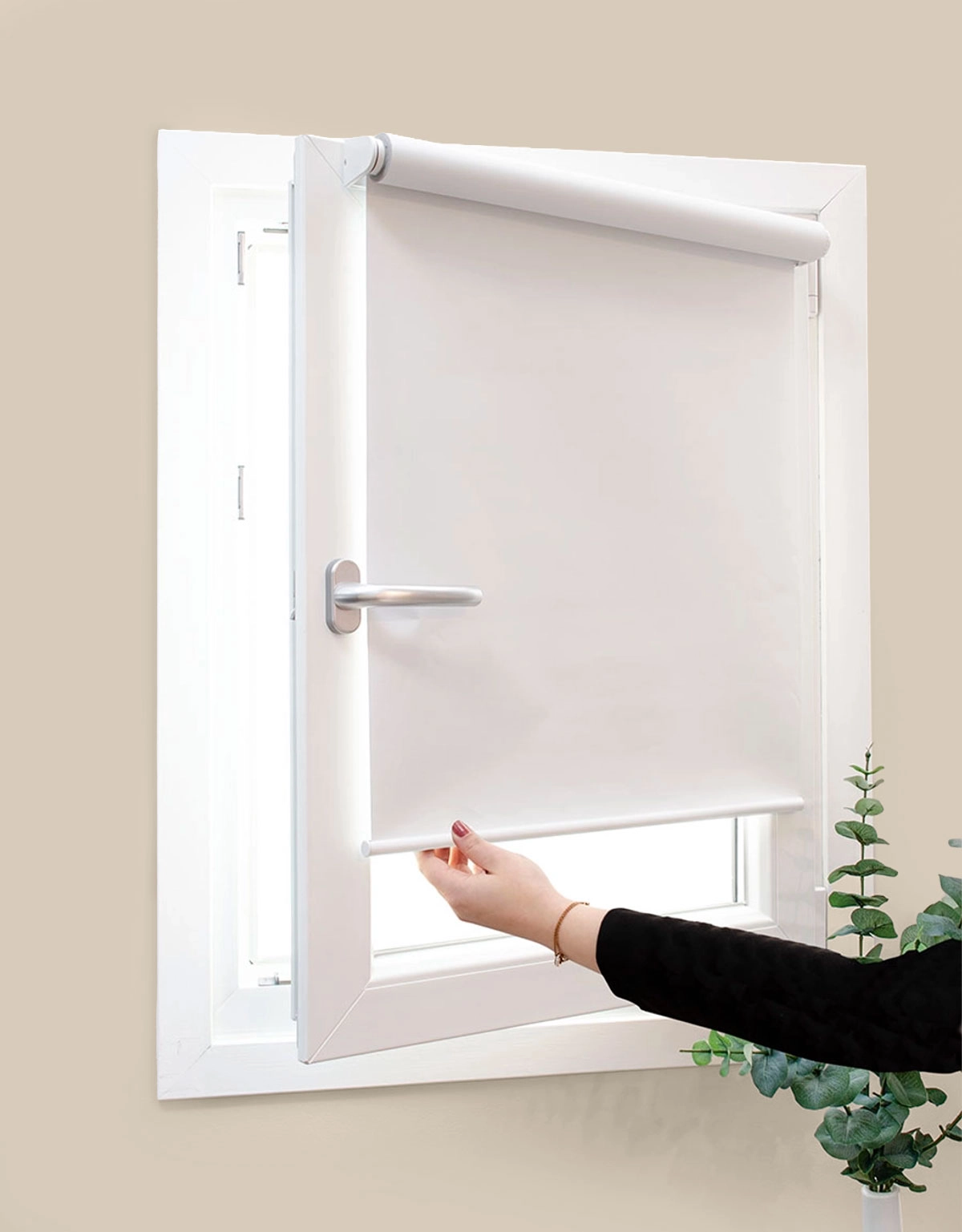 rullgardin-fusion-vit-mörkläggande