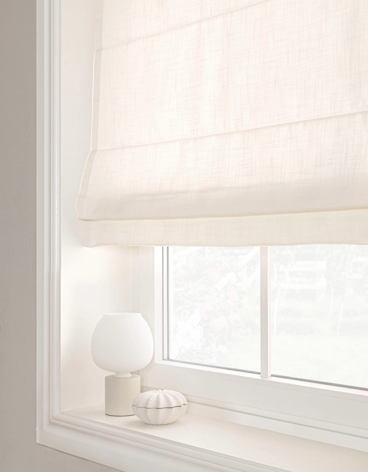 Varmvit hissgardin Lina