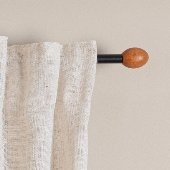 Oval ändknopp i körsbärsfärgat trä