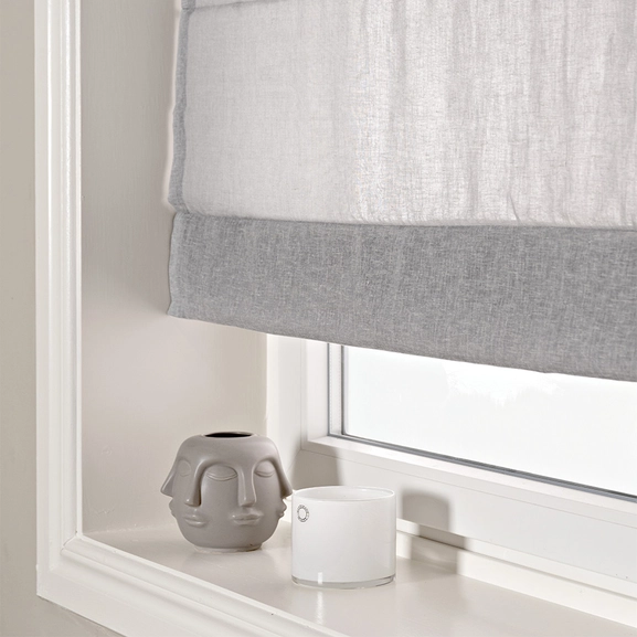 245551-5019124-hissgardin-saga-grå