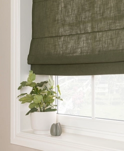 Mörkgrön hissgardin i linneblandning