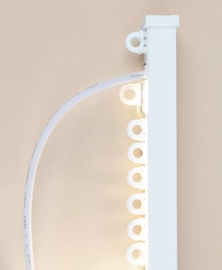 Ambiance skena, vit, takmonterad med led belysning