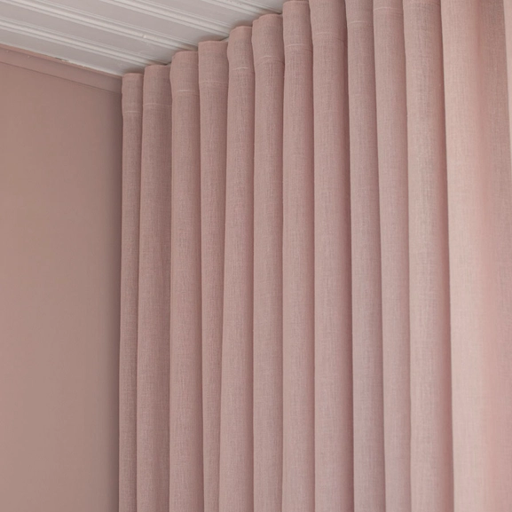 Dimrosa, avskärmande gardin med wavevågor