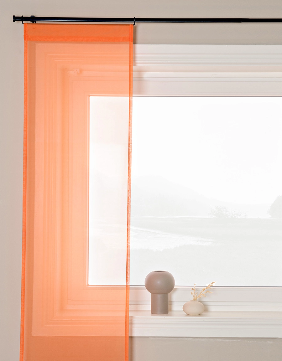 Orange transparent panelgardin