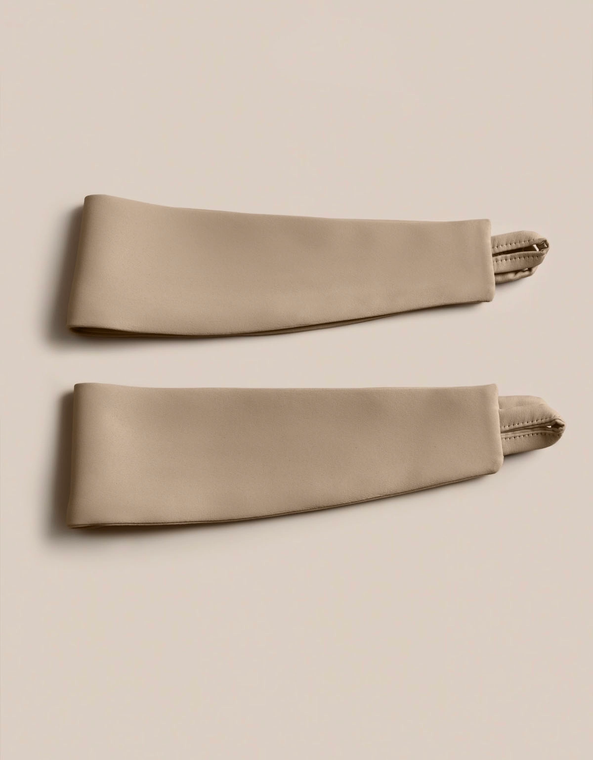 Gardinomtag-Svala-beige