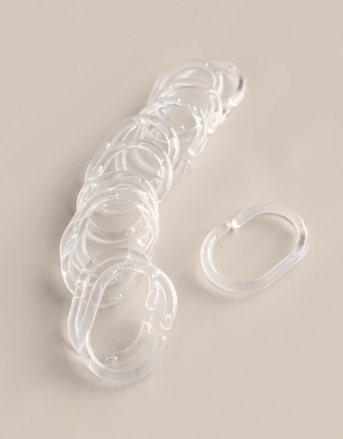 Transparenta duschdraperiringar