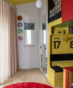 Rullgardin med fotbollstryck