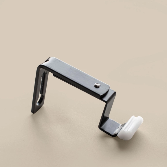 Svart väggfäste till gardinskena Alu Dream