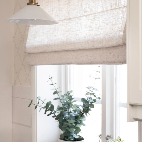 hissgardin-mylla-beige-kök