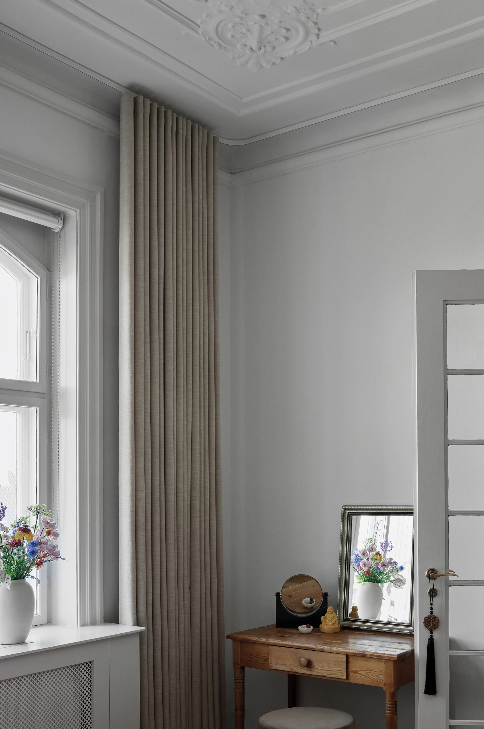 Gardinskena Convex med hörnböj