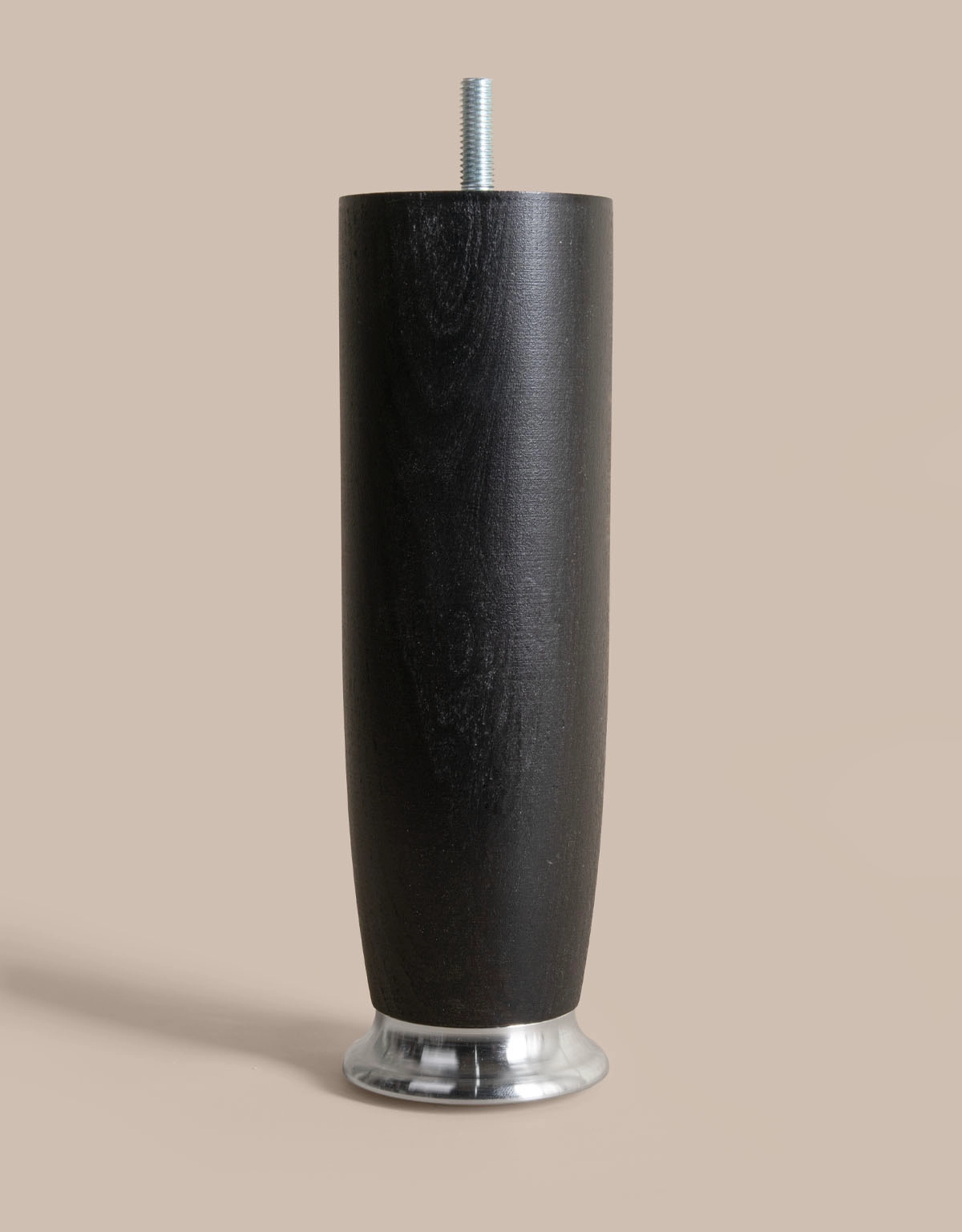 Svarta sängben med alufot