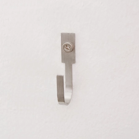 Tieback hook for curtain tieback, Hasta