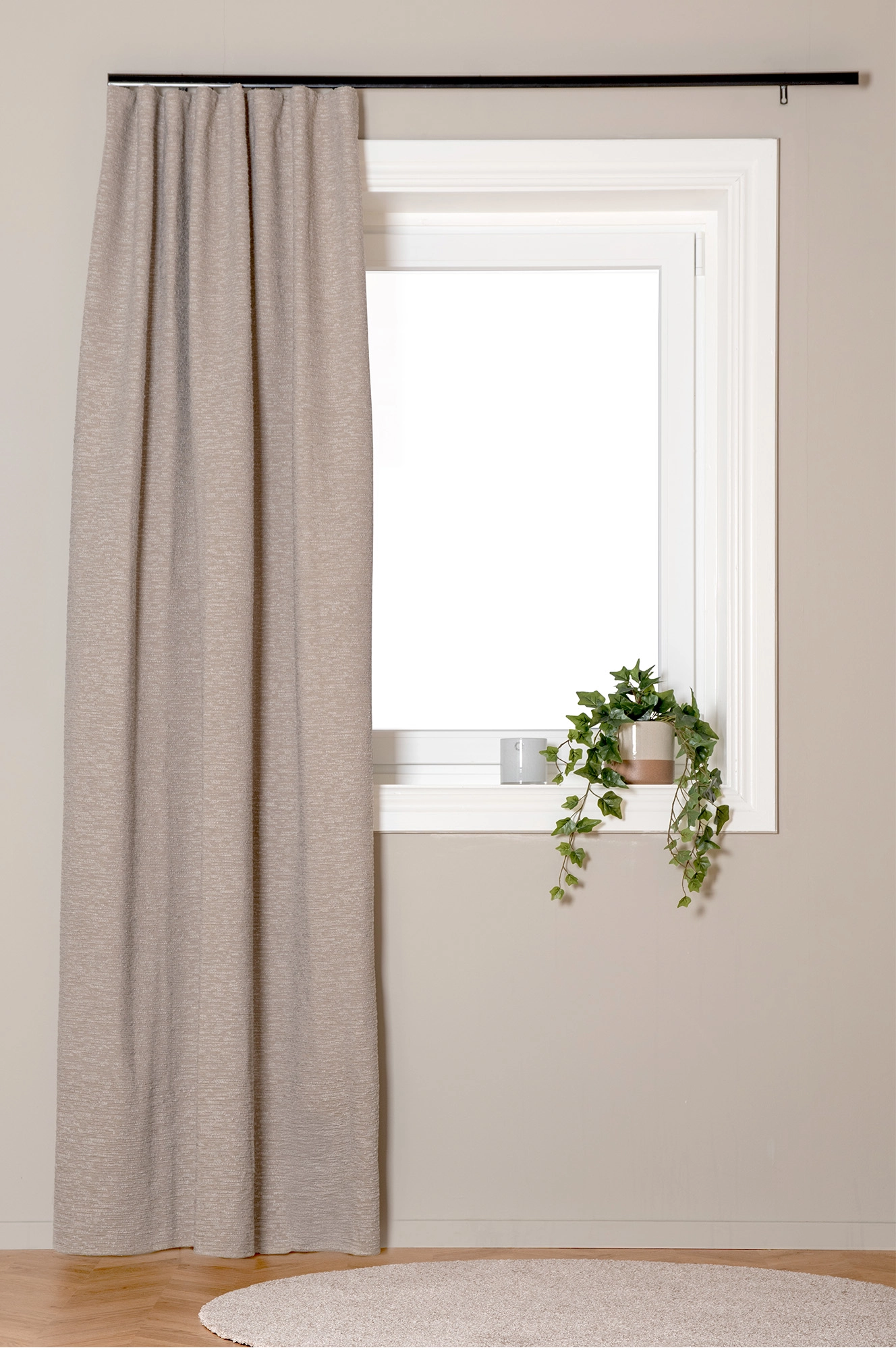 ellos-48644-gardin-hilma-mullvad