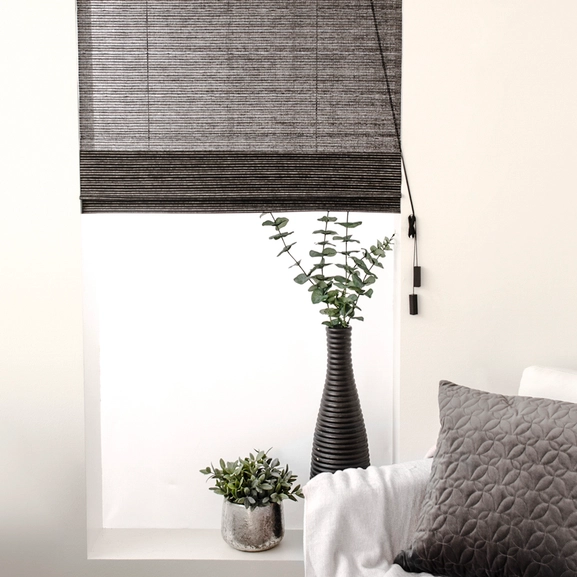 Hissgardin Line, grå/svart