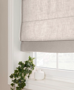 Gråmelerad hissgardin i linneblandning