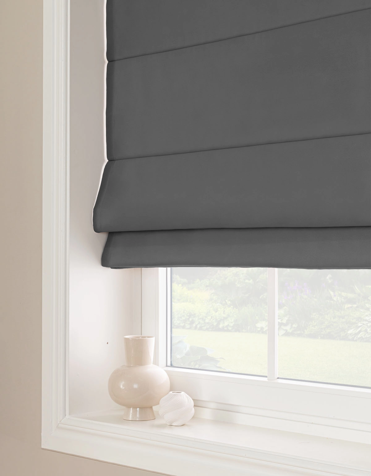 Mörkgrå mörkläggande hissgardin