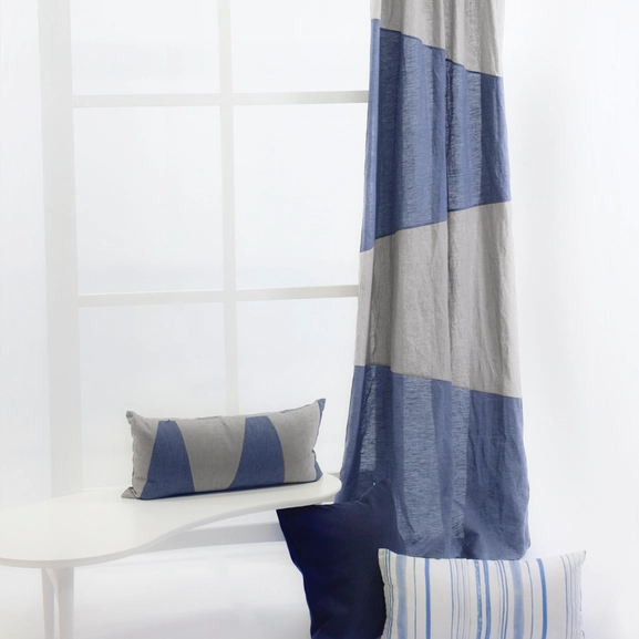 Vinkla curtain in linen Hasta