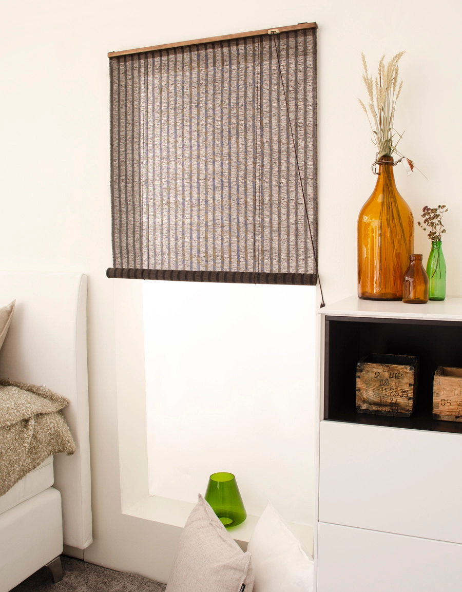 Oslo roll-up blind, gray, several sizes