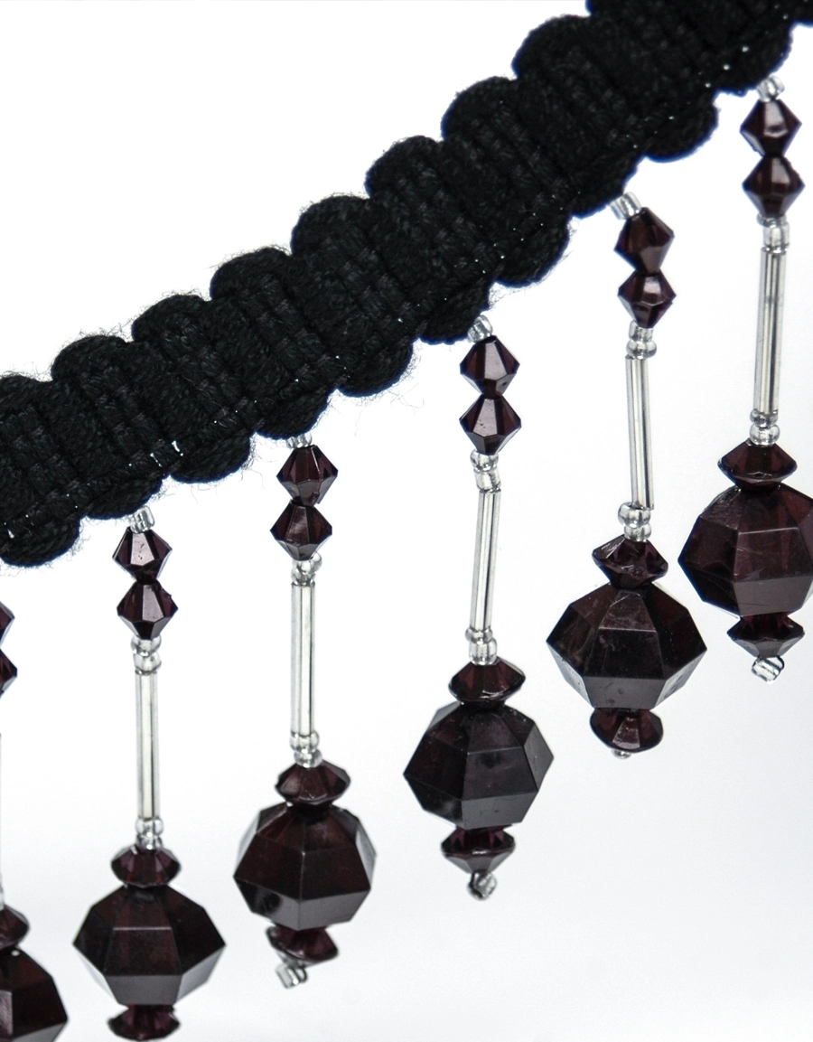 Charleston string of beads, black, 2.25 m