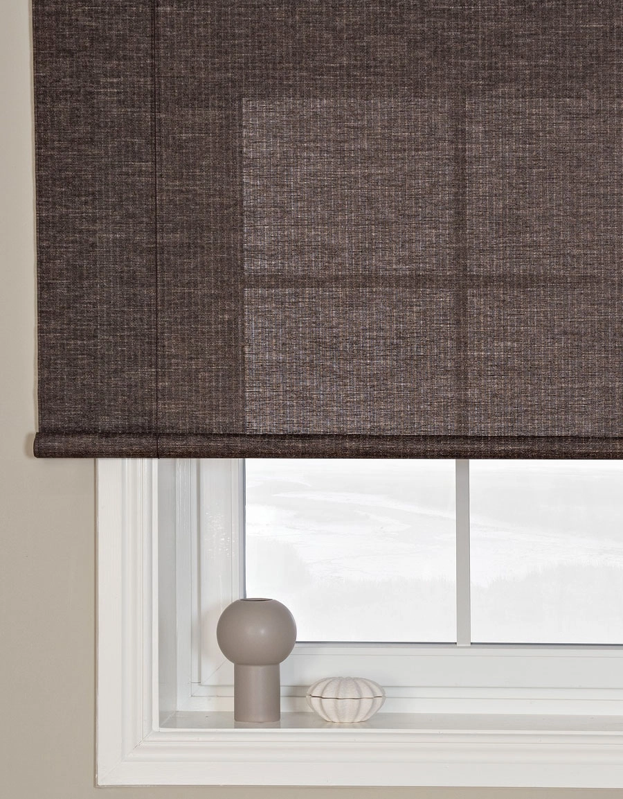 Kaffefärgad rolluprullgardin