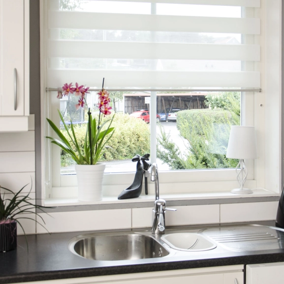 Day&Night roller blind, Day and Night roller blind, Day & Night roller blind in kitchen