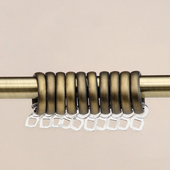 Garderingar i antikmässing