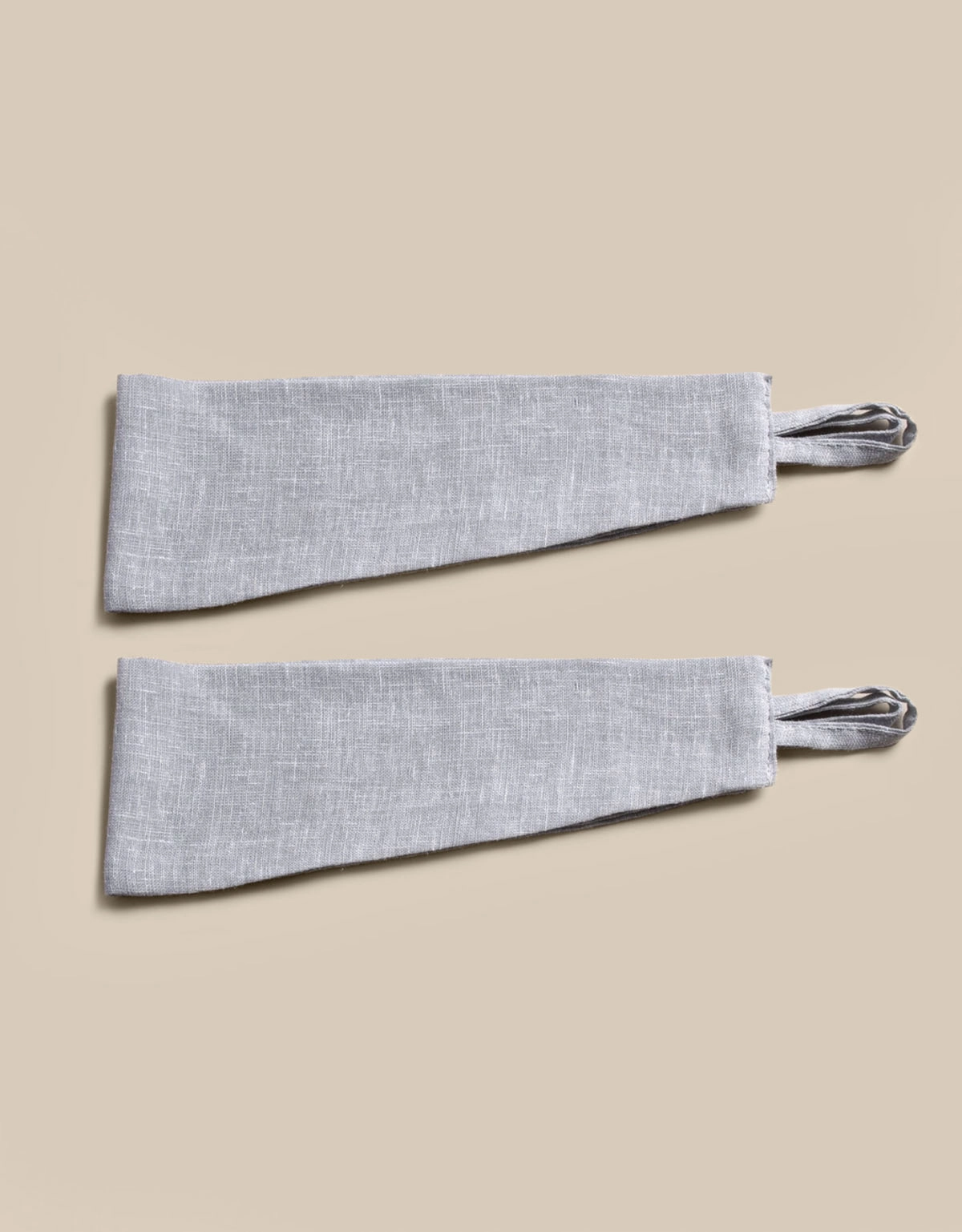 Gardinomtag-Saga-Grå